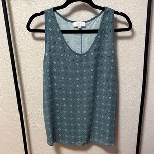 LOFT Blue Flower and Geometric Women's Tank Top